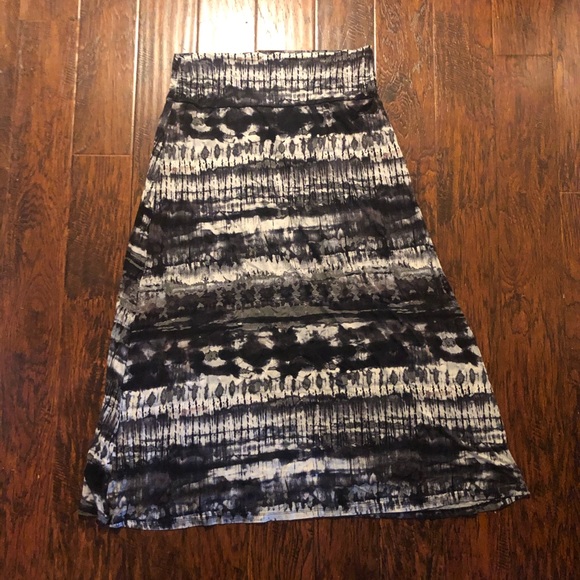 Ladies Code Elastic Waist Skirt - Picture 5 of 7